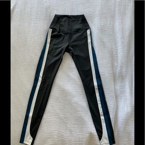 Splits 59 XS leggings. Never worn!